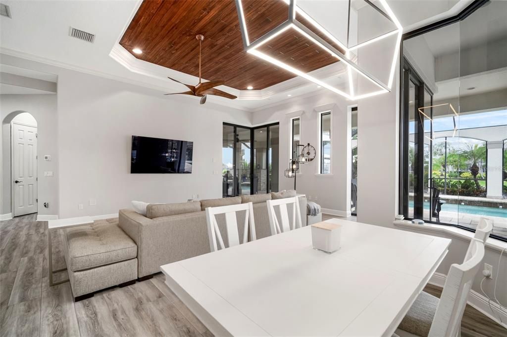 For Sale: $2,180,000 (4 beds, 4 baths, 4095 Square Feet)