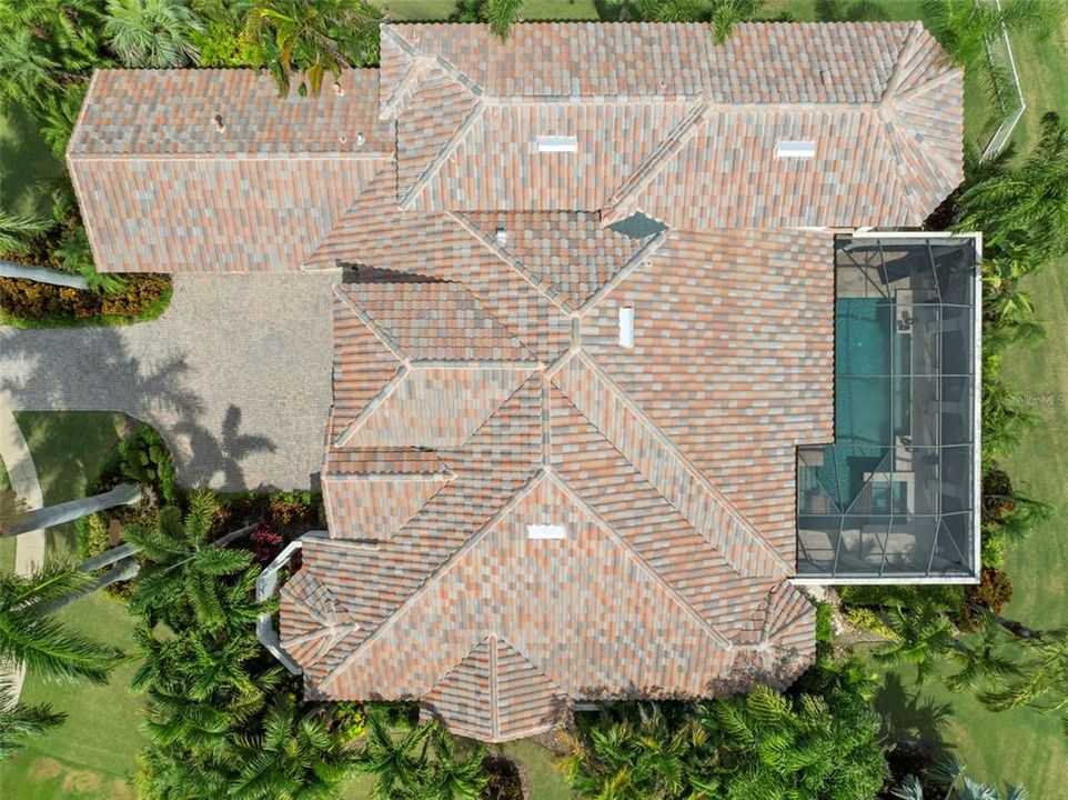 For Sale: $2,180,000 (4 beds, 4 baths, 4095 Square Feet)