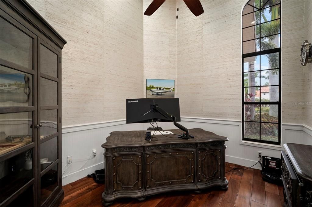 For Sale: $2,180,000 (4 beds, 4 baths, 4095 Square Feet)