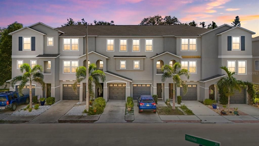 Recently Sold: $275,000 (2 beds, 2 baths, 1230 Square Feet)