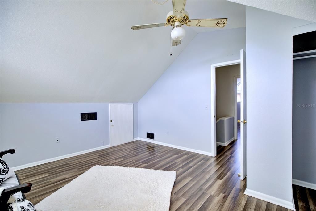 For Sale: $307,000 (4 beds, 2 baths, 1794 Square Feet)