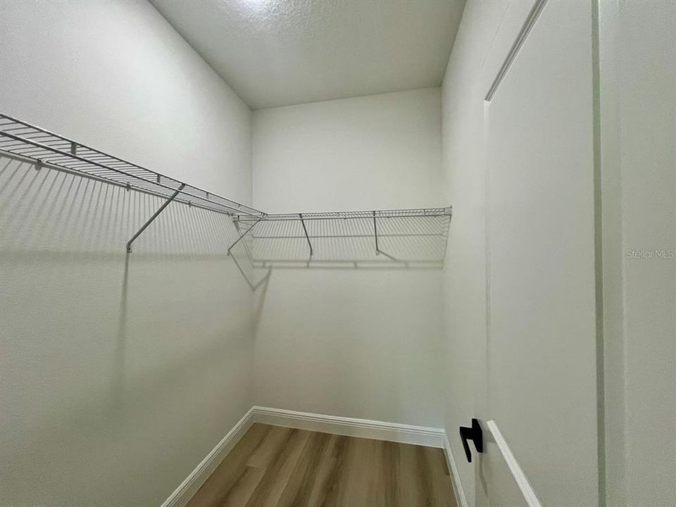 В аренду: $1,800 (4 спален, 2 ванн, 1548 Квадратных фут)