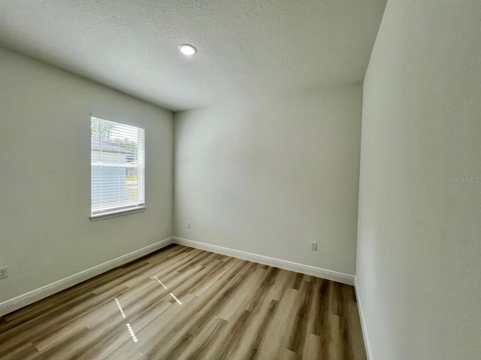 В аренду: $1,800 (4 спален, 2 ванн, 1548 Квадратных фут)