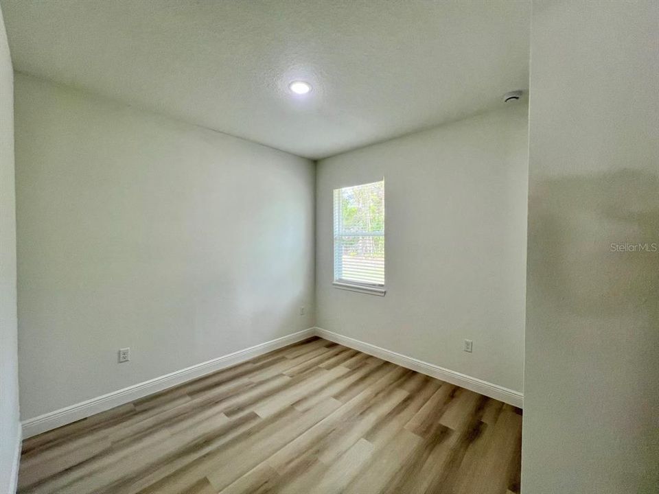 В аренду: $1,800 (4 спален, 2 ванн, 1548 Квадратных фут)