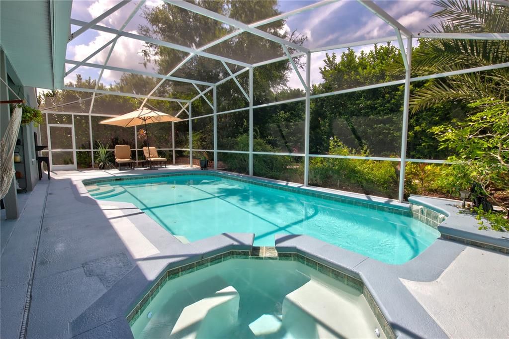 Active With Contract: $885,900 (5 beds, 3 baths, 3517 Square Feet)