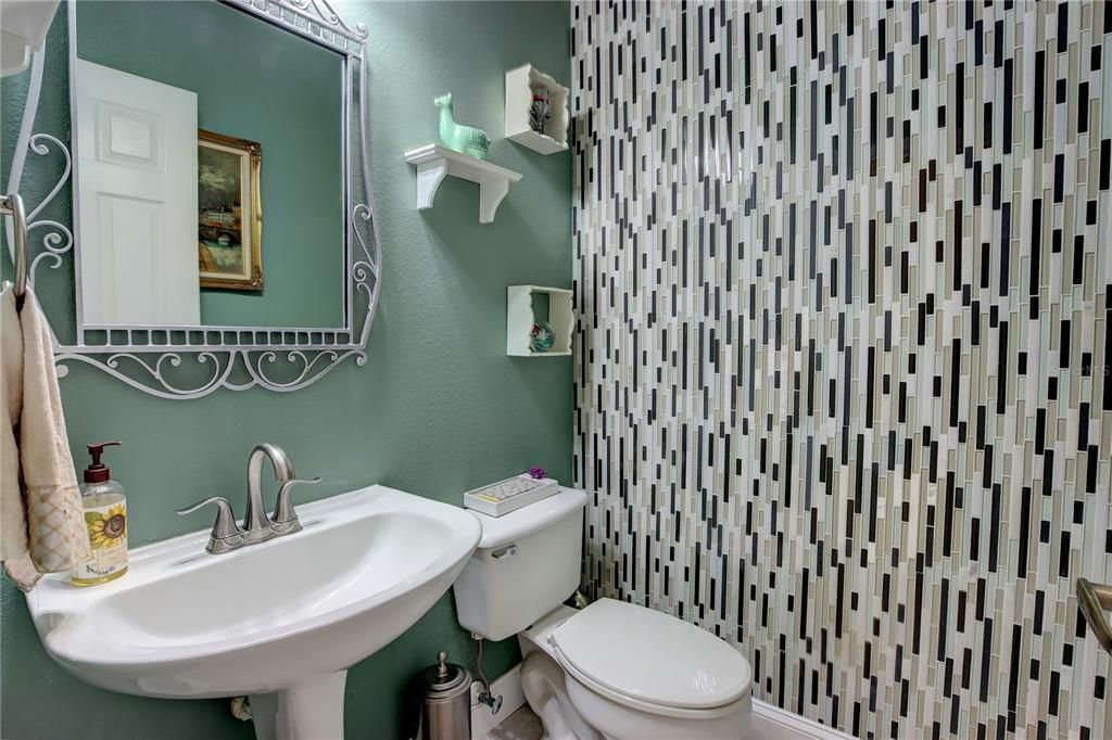 Active With Contract: $885,900 (5 beds, 3 baths, 3517 Square Feet)