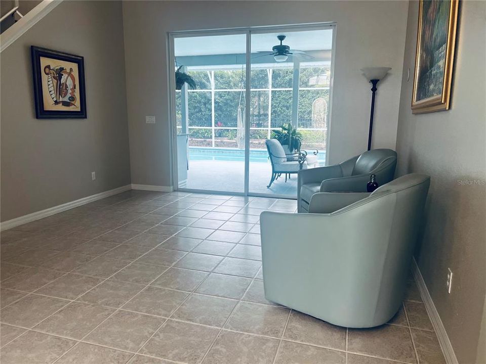 Active With Contract: $885,900 (5 beds, 3 baths, 3517 Square Feet)