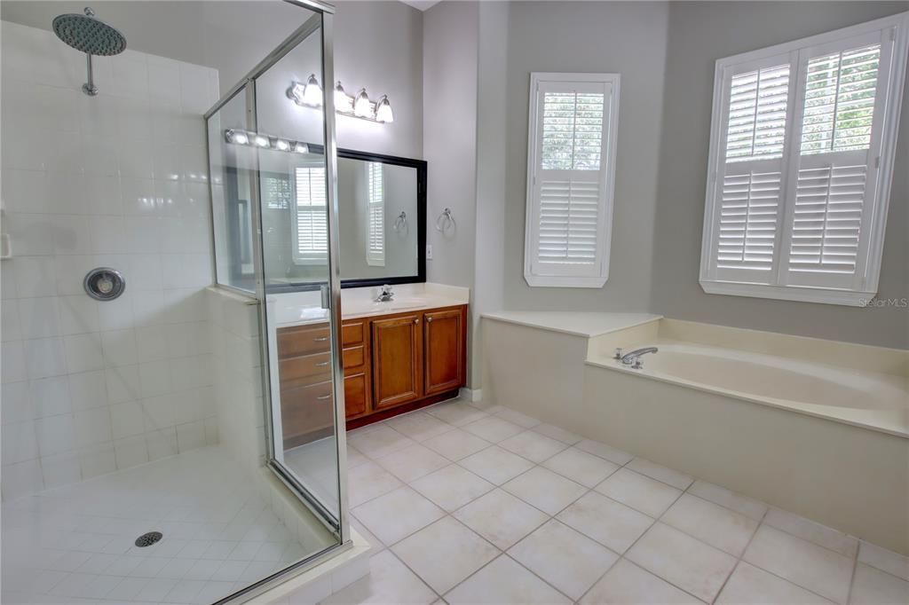 Active With Contract: $885,900 (5 beds, 3 baths, 3517 Square Feet)