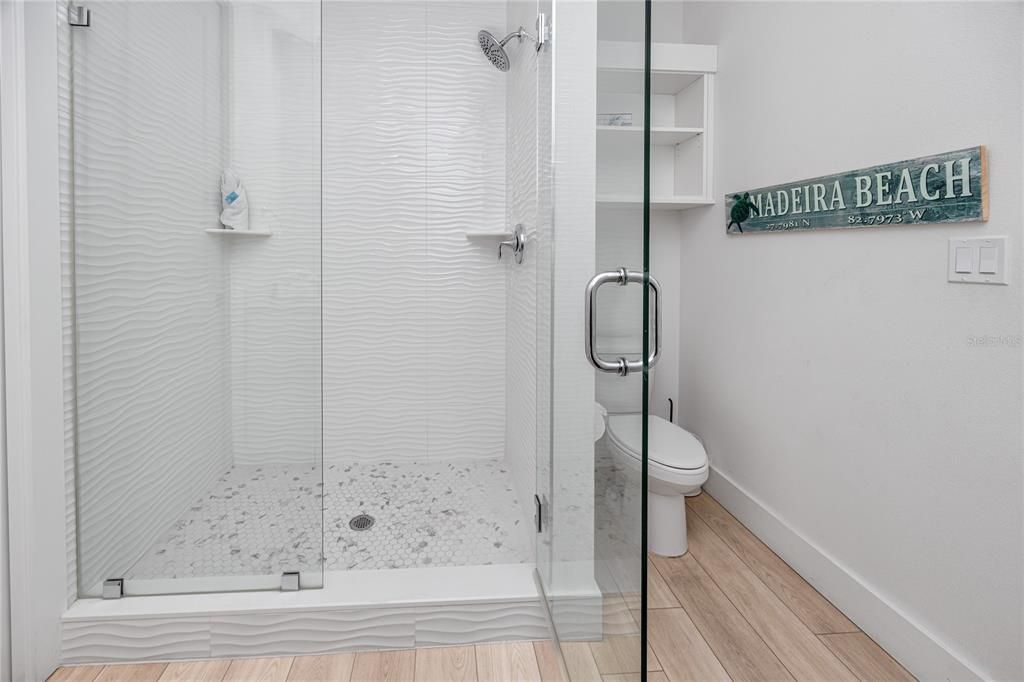 待售: $1,199,000 (3 贝兹, 3 浴室, 2125 平方英尺)