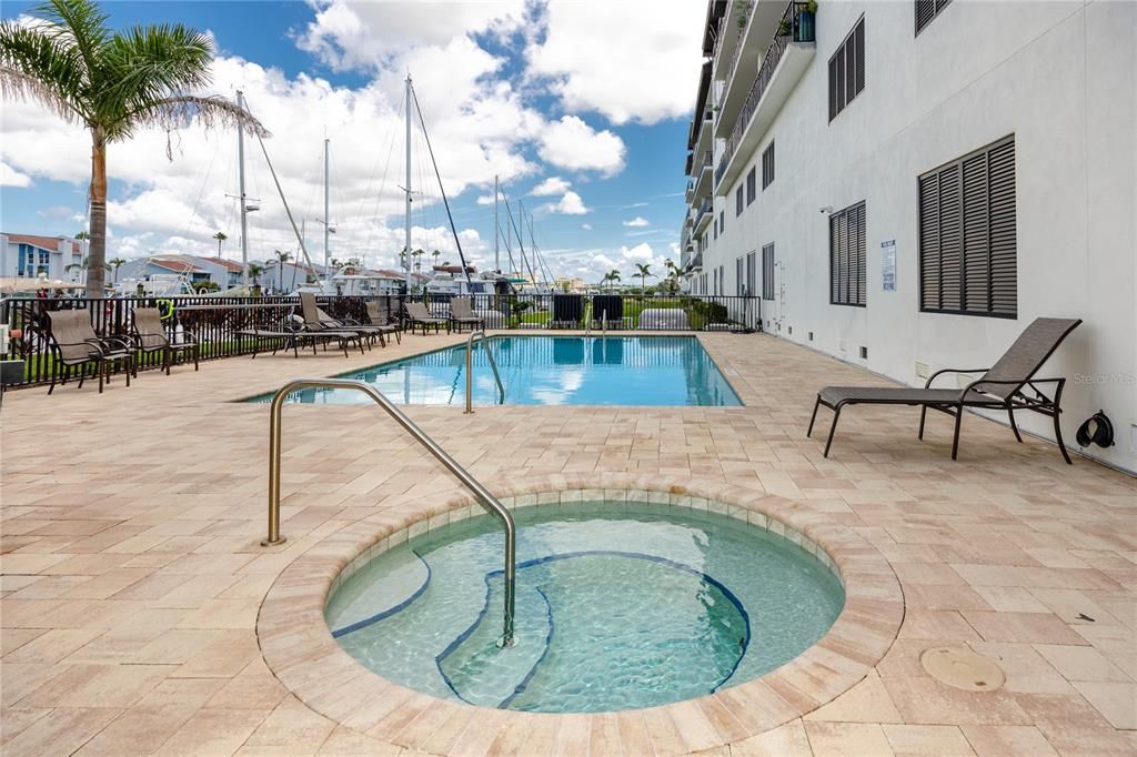 待售: $1,199,000 (3 贝兹, 3 浴室, 2125 平方英尺)