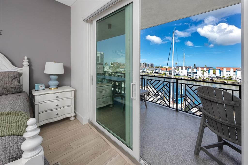 待售: $1,199,000 (3 贝兹, 3 浴室, 2125 平方英尺)