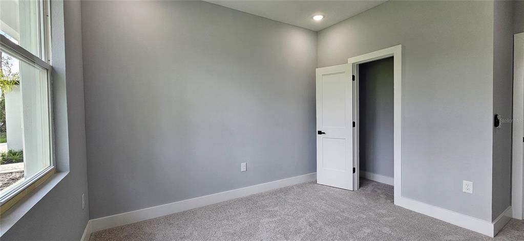 待售: $599,000 (4 贝兹, 2 浴室, 2660 平方英尺)