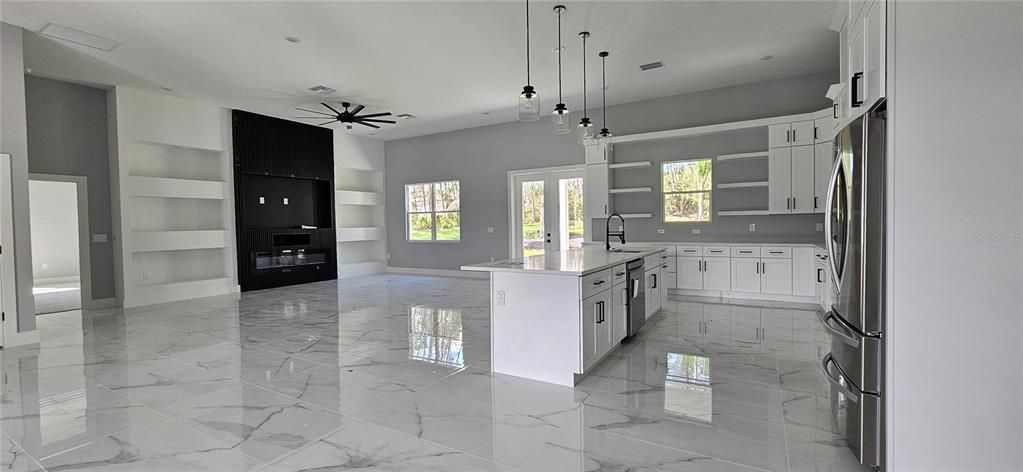 待售: $599,000 (4 贝兹, 2 浴室, 2660 平方英尺)