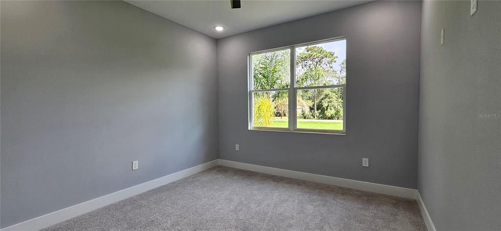 待售: $599,000 (4 贝兹, 2 浴室, 2660 平方英尺)