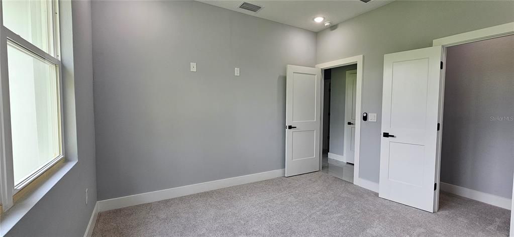 待售: $599,000 (4 贝兹, 2 浴室, 2660 平方英尺)