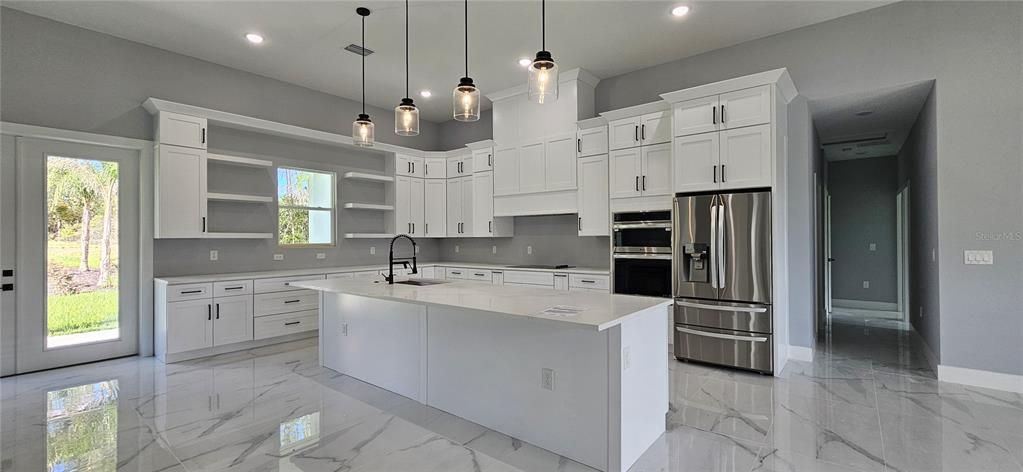 待售: $599,000 (4 贝兹, 2 浴室, 2660 平方英尺)