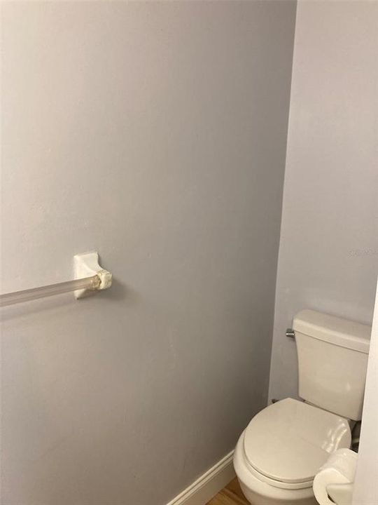 Active With Contract: $89,000 (2 beds, 2 baths, 915 Square Feet)