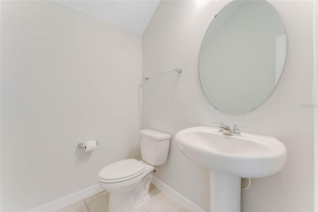 Active With Contract: $414,990 (5 beds, 4 baths, 2856 Square Feet)