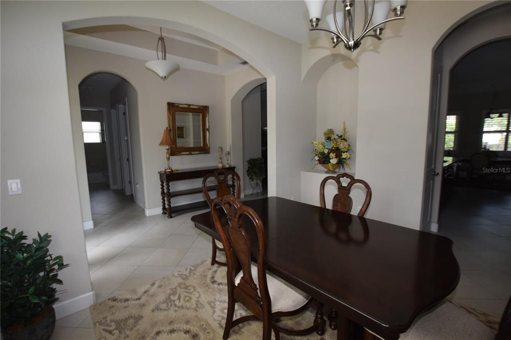 出租: $2,450 (3 贝兹, 2 浴室, 2005 平方英尺)