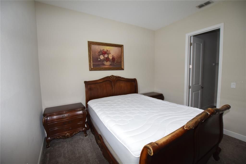 出租: $2,450 (3 贝兹, 2 浴室, 2005 平方英尺)