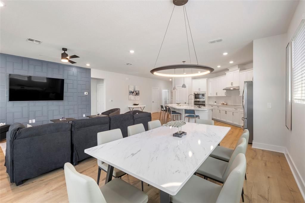 出租: $3,750 (4 贝兹, 2 浴室, 1844 平方英尺)