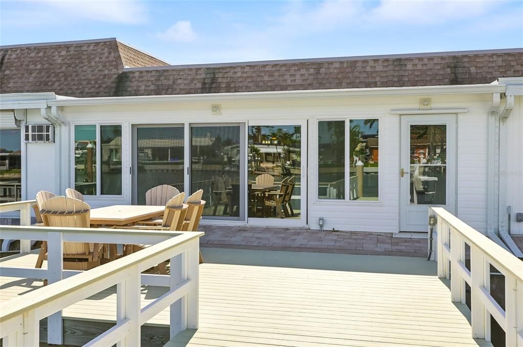 En Venta: $599,900 (2 camas, 2 baños, 1400 Pies cuadrados)