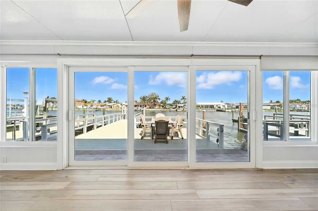 En Venta: $599,900 (2 camas, 2 baños, 1400 Pies cuadrados)