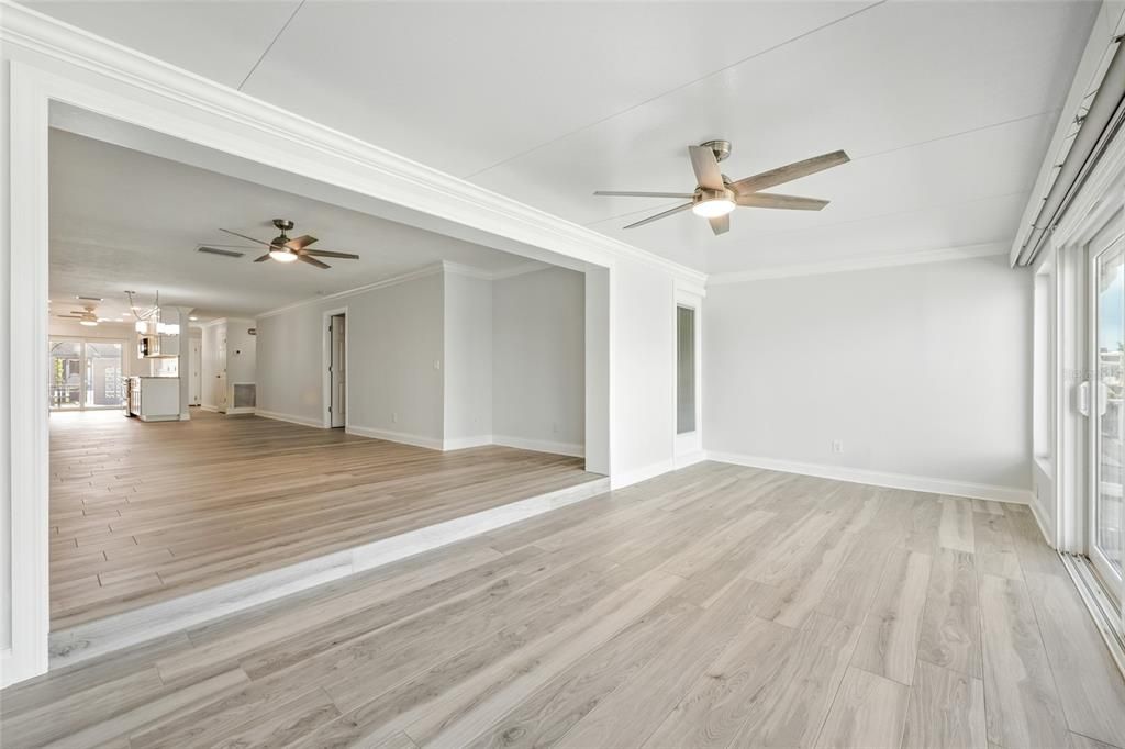 En Venta: $599,900 (2 camas, 2 baños, 1400 Pies cuadrados)