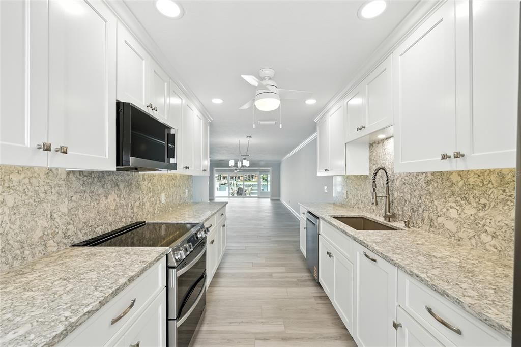 En Venta: $599,900 (2 camas, 2 baños, 1400 Pies cuadrados)