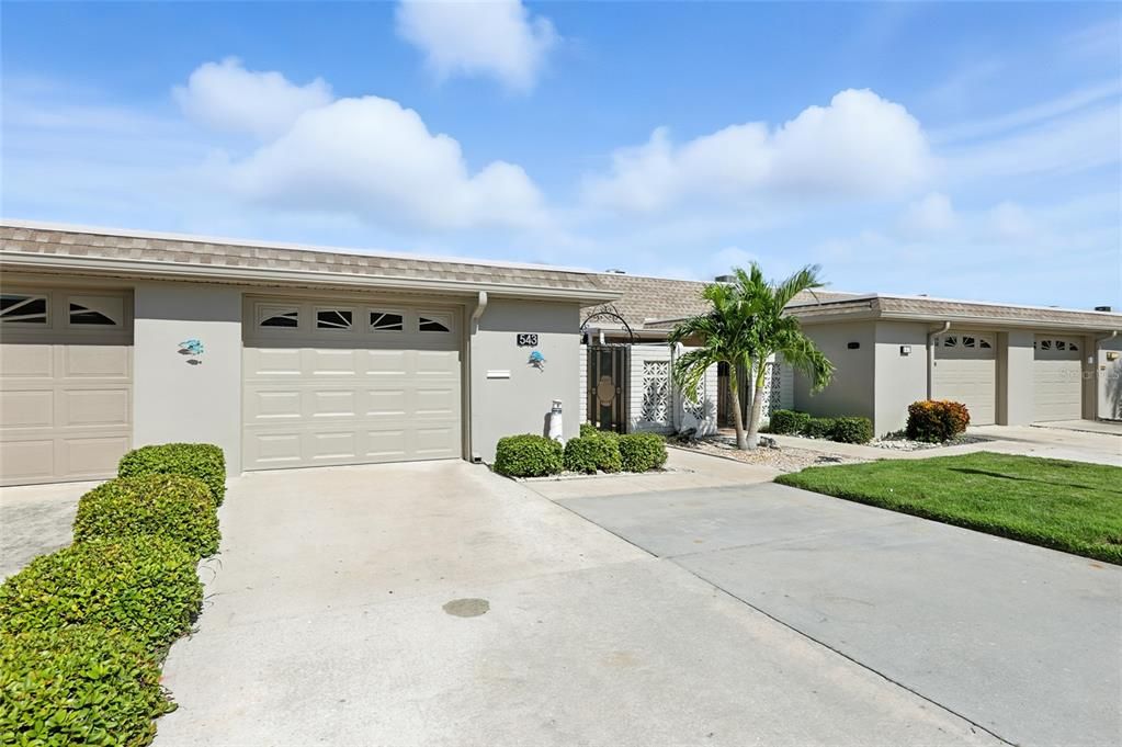 En Venta: $599,900 (2 camas, 2 baños, 1400 Pies cuadrados)