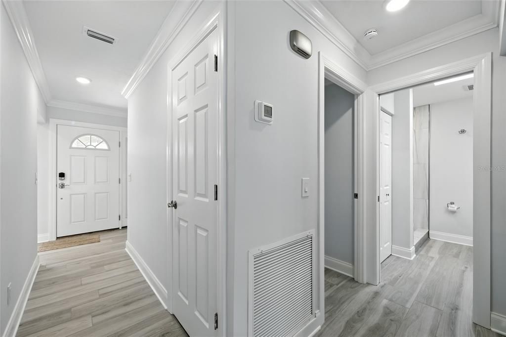 En Venta: $599,900 (2 camas, 2 baños, 1400 Pies cuadrados)