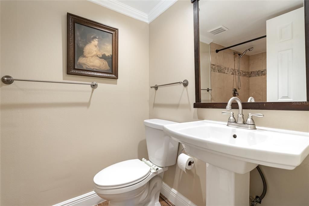 En Venta: $319,000 (3 camas, 2 baños, 1847 Pies cuadrados)