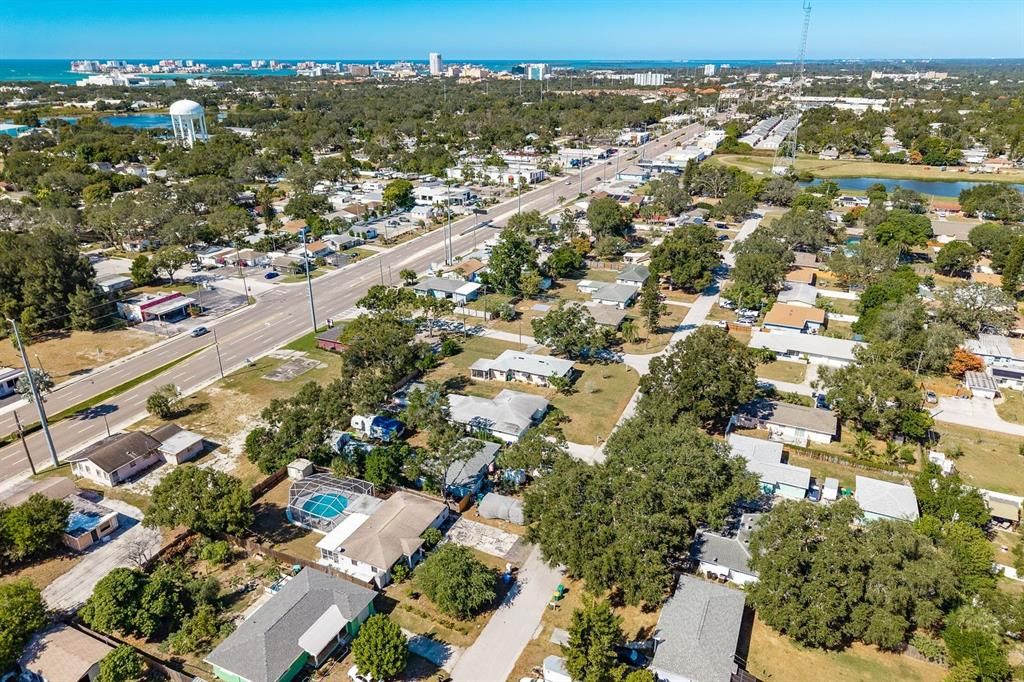 Под контрактом: $275,000 (3 спален, 2 ванн, 1035 Квадратных фут)