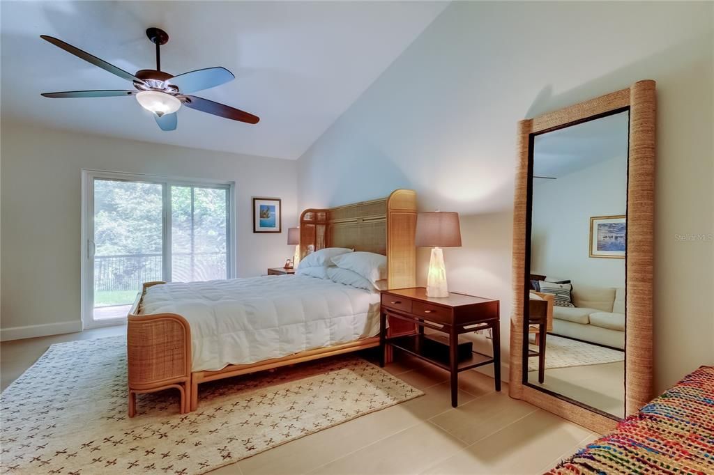 Active With Contract: $915,000 (4 beds, 3 baths, 2447 Square Feet)