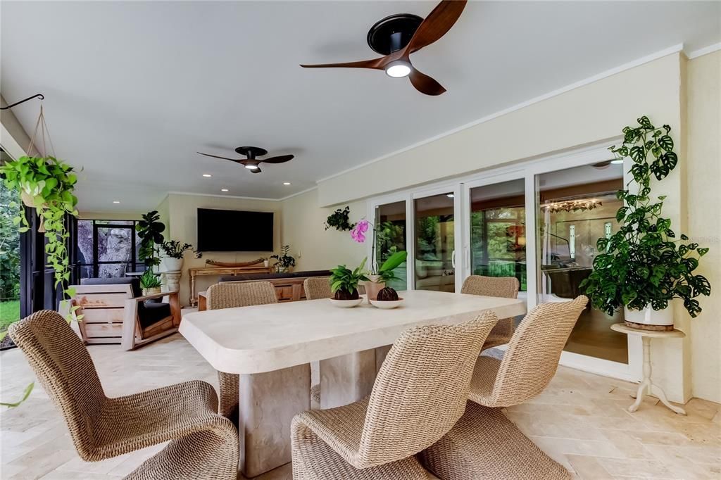 Active With Contract: $915,000 (4 beds, 3 baths, 2447 Square Feet)