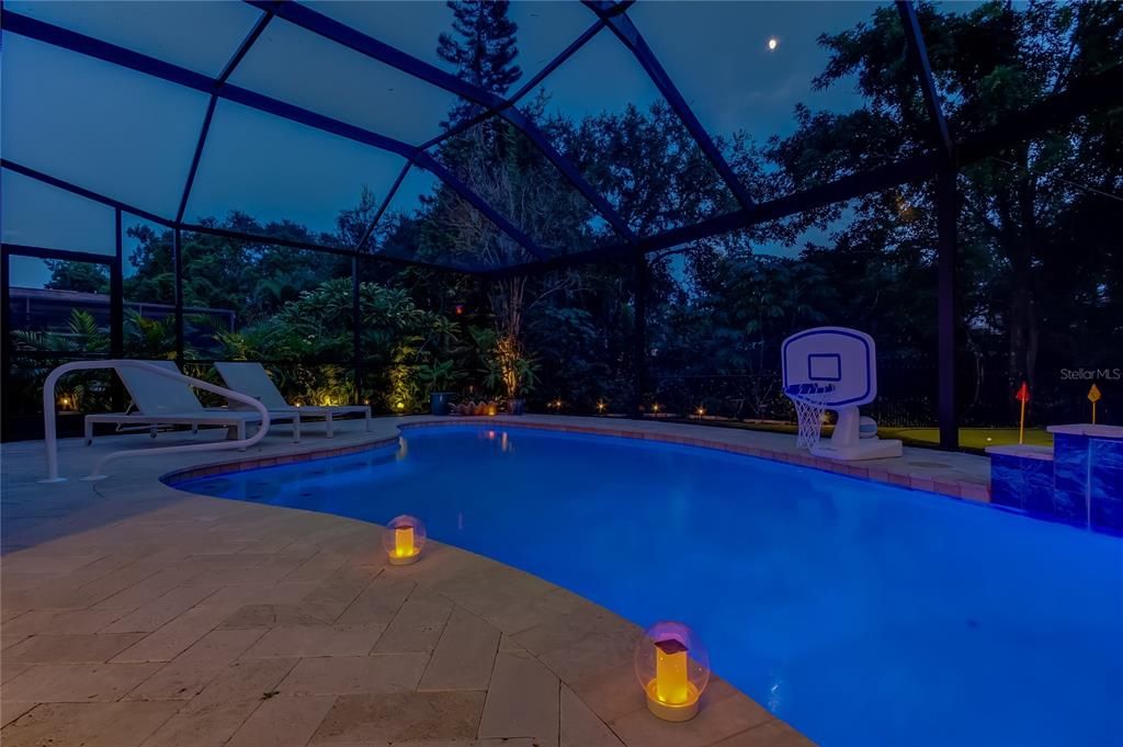 Active With Contract: $915,000 (4 beds, 3 baths, 2447 Square Feet)