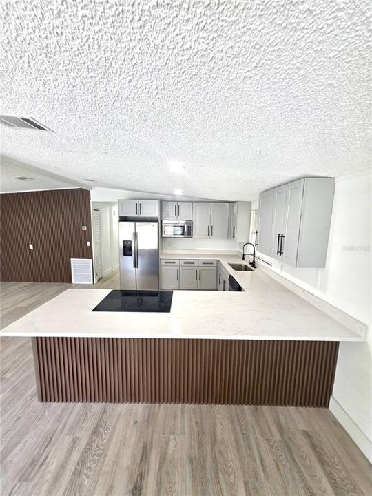 En Venta: $215,000 (2 camas, 2 baños, 1352 Pies cuadrados)