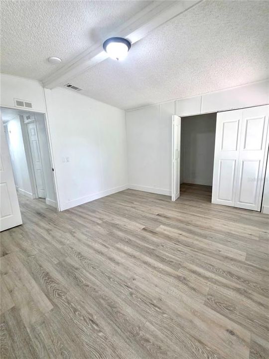 En Venta: $215,000 (2 camas, 2 baños, 1352 Pies cuadrados)