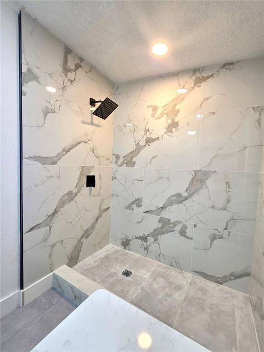 En Venta: $215,000 (2 camas, 2 baños, 1352 Pies cuadrados)