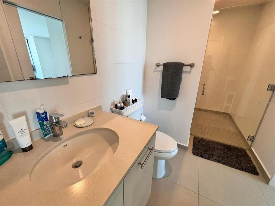 En Venta: $499,000 (1 camas, 1 baños, 719.88 Pies cuadrados)