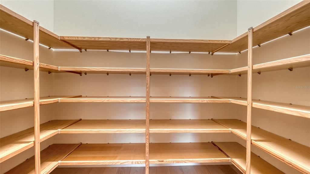 待售: $3,595,000 (4 贝兹, 4 浴室, 4285 平方英尺)