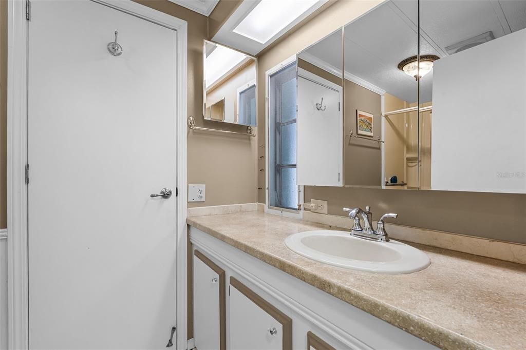 待售: $124,500 (3 贝兹, 2 浴室, 1248 平方英尺)