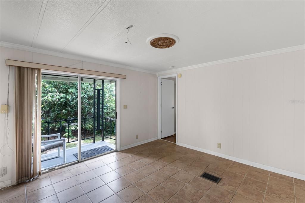 待售: $124,500 (3 贝兹, 2 浴室, 1248 平方英尺)