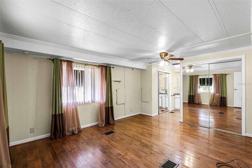 待售: $124,500 (3 贝兹, 2 浴室, 1248 平方英尺)