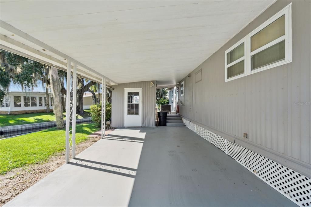 待售: $164,900 (2 贝兹, 2 浴室, 1104 平方英尺)