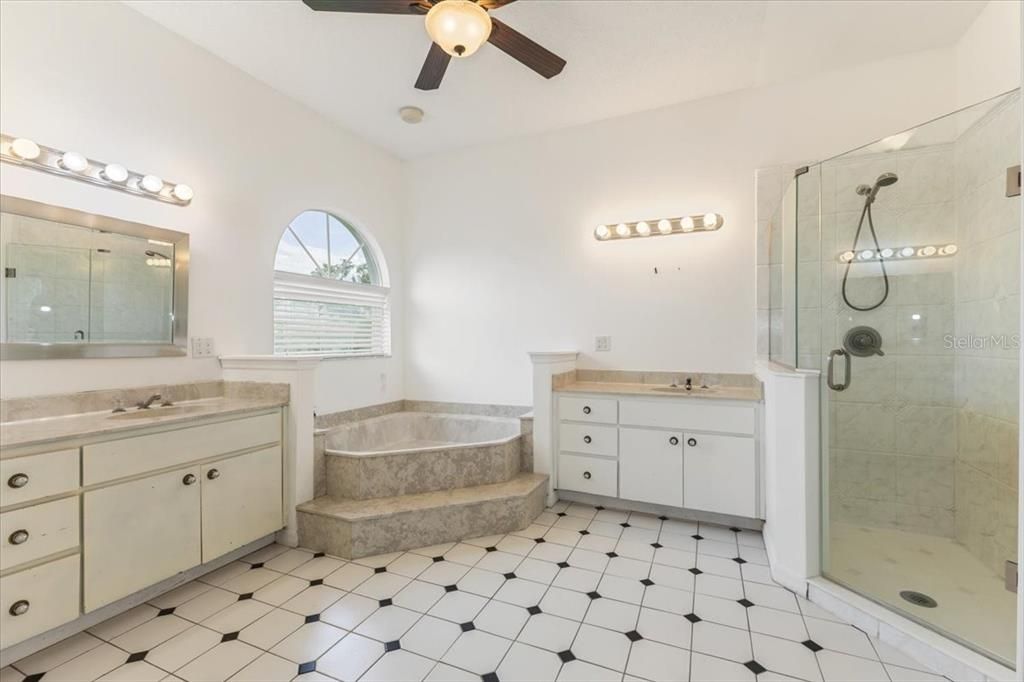 For Sale: $1,775,000 (3 beds, 3 baths, 3135 Square Feet)