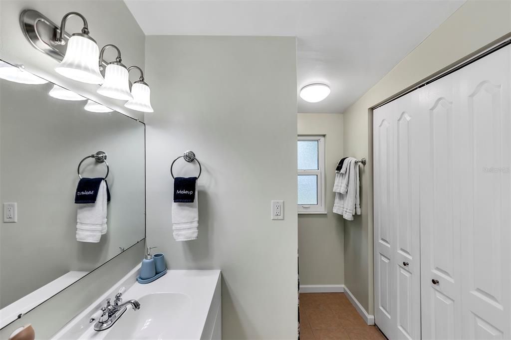 В аренду: $2,999 (3 спален, 2 ванн, 1332 Квадратных фут)