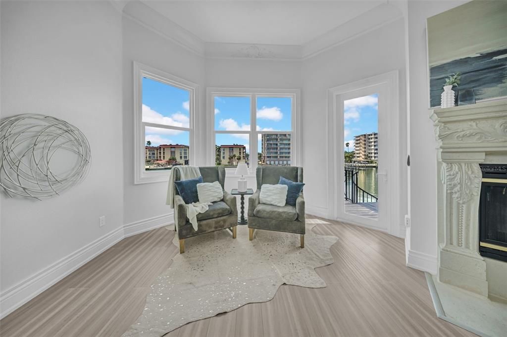 En Venta: $3,899,999 (5 camas, 4 baños, 5798 Pies cuadrados)