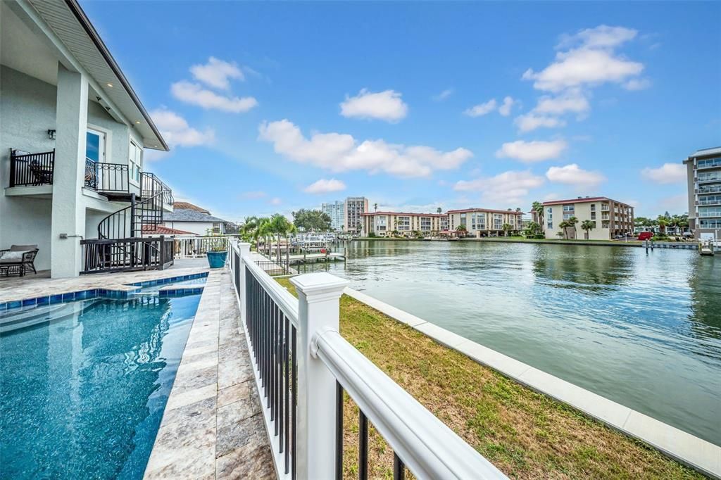 En Venta: $3,899,999 (5 camas, 4 baños, 5798 Pies cuadrados)