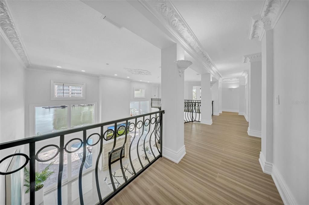 En Venta: $3,899,999 (5 camas, 4 baños, 5798 Pies cuadrados)